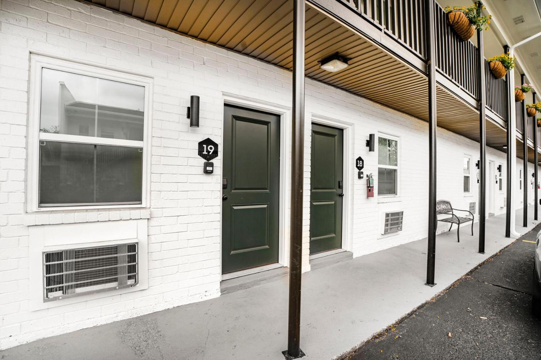 Redamo Suites Jefferson Exterior photo